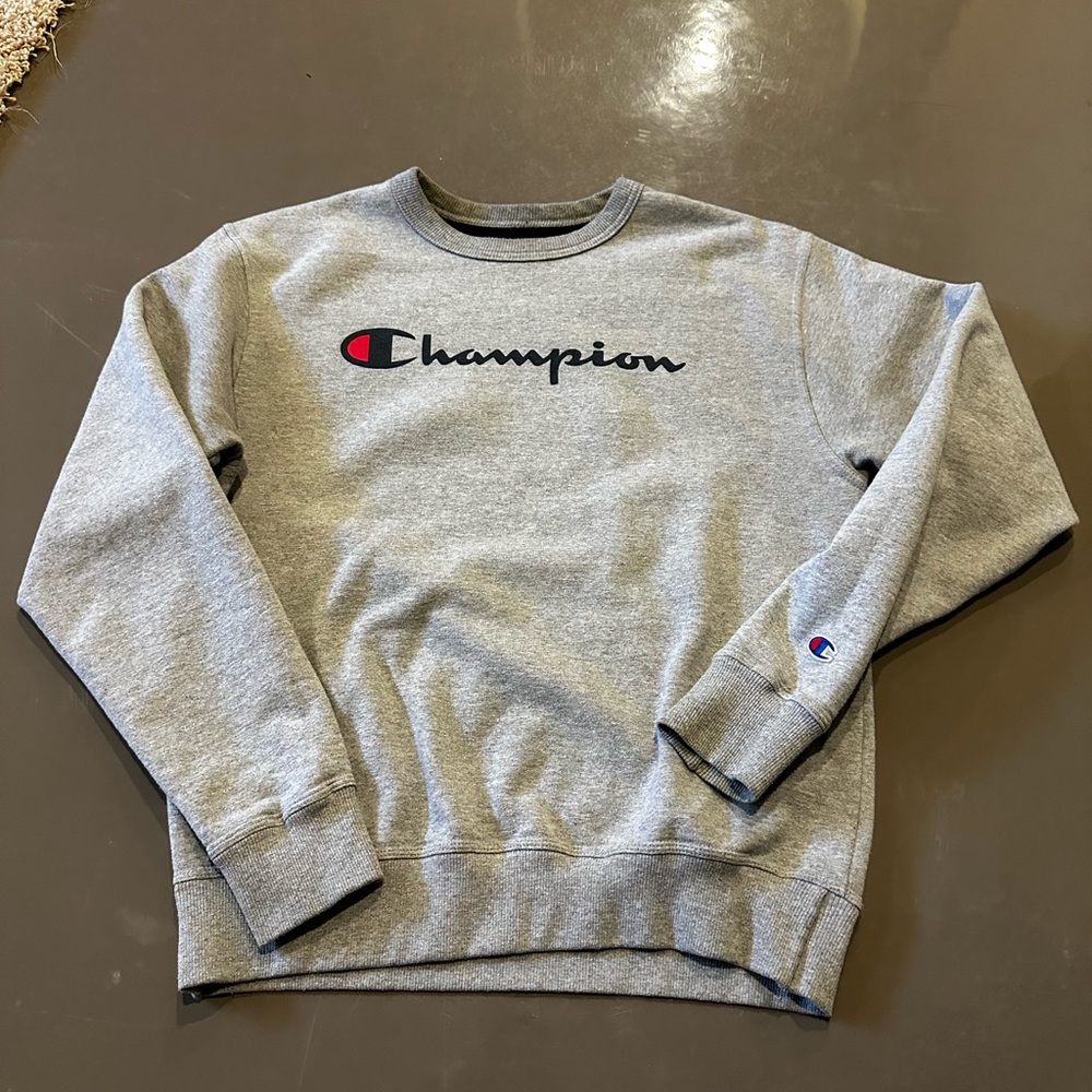 Champion Heather Gray Crewneck Sweatshirt